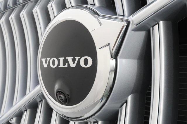 new 2025 Volvo XC90 car, priced at $66,565