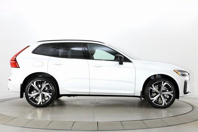 new 2025 Volvo XC60 Plug-In Hybrid car, priced at $73,015