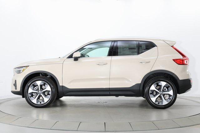 new 2025 Volvo XC40 car, priced at $43,800