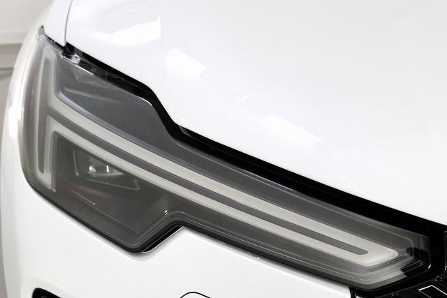 new 2026 Volvo XC90 car, priced at $72,155