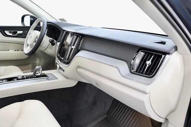 new 2025 Volvo XC60 car, priced at $55,360