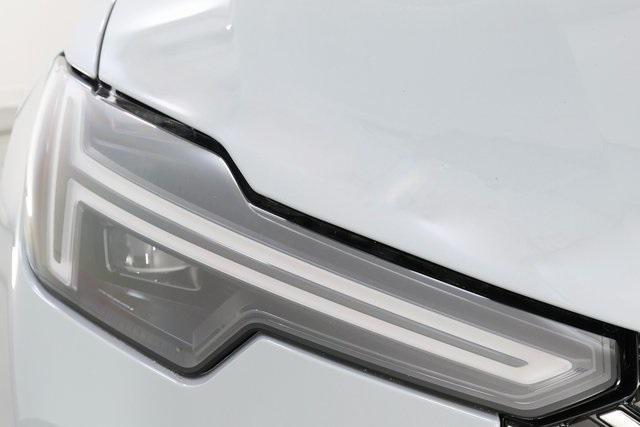 new 2025 Volvo XC90 car, priced at $69,155