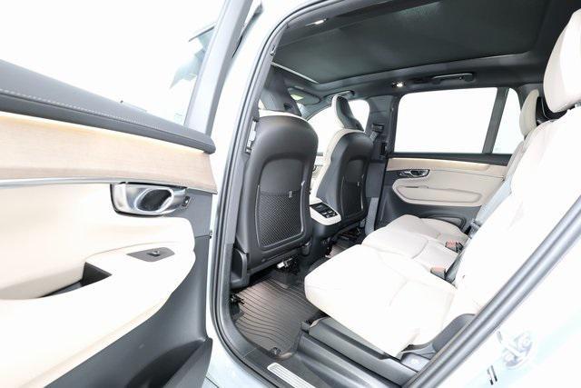 new 2025 Volvo XC90 car, priced at $69,155