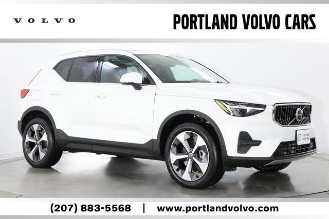 new 2025 Volvo XC40 car, priced at $45,015