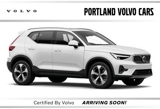 used 2025 Volvo XC40 car, priced at $38,990