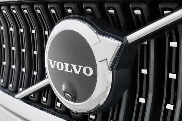 used 2025 Volvo V60 Cross Country car, priced at $44,890