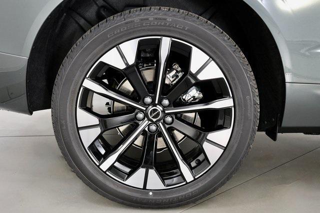 new 2026 Volvo XC60 car, priced at $58,750