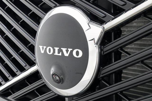 new 2026 Volvo XC60 car, priced at $58,750