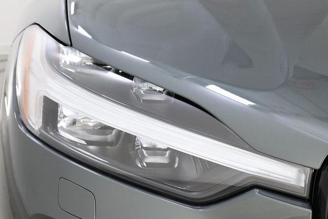 new 2026 Volvo XC60 car, priced at $58,750