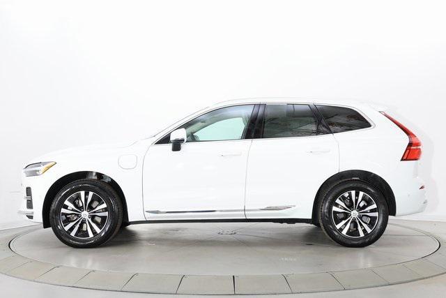 used 2022 Volvo XC60 Recharge Plug-In Hybrid car, priced at $42,990