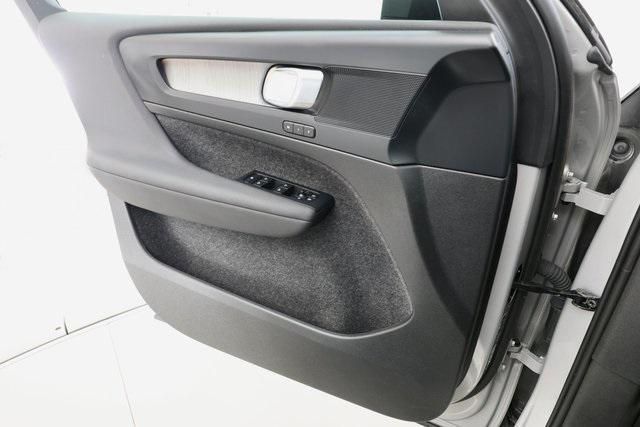 used 2024 Volvo XC40 car, priced at $39,490