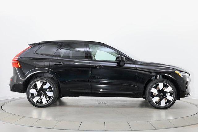 new 2025 Volvo XC60 Plug-In Hybrid car, priced at $63,235