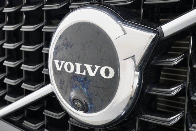 used 2022 Volvo XC60 car, priced at $42,490