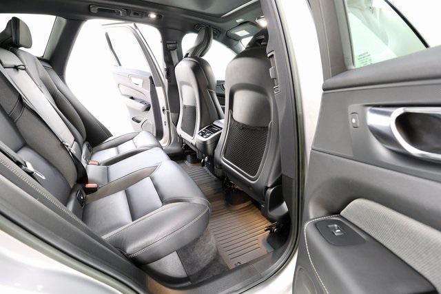 used 2022 Volvo XC60 car, priced at $42,490