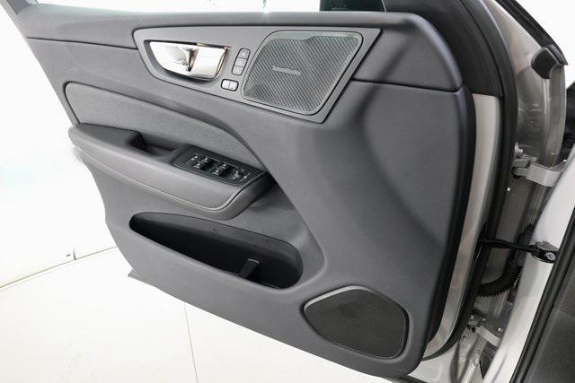 used 2022 Volvo XC60 car, priced at $42,490