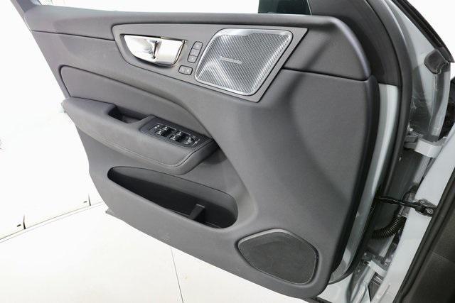 new 2026 Volvo XC60 car, priced at $55,375