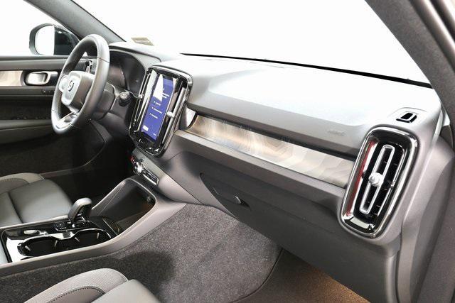new 2025 Volvo EX40 car, priced at $56,545