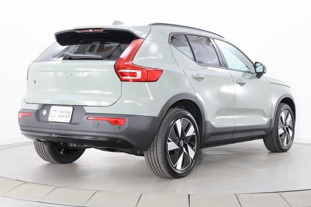 new 2025 Volvo EX40 car, priced at $56,545