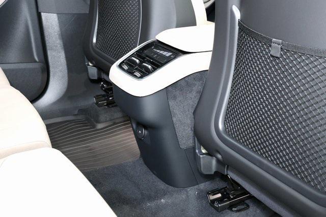 new 2026 Volvo XC90 car, priced at $68,825