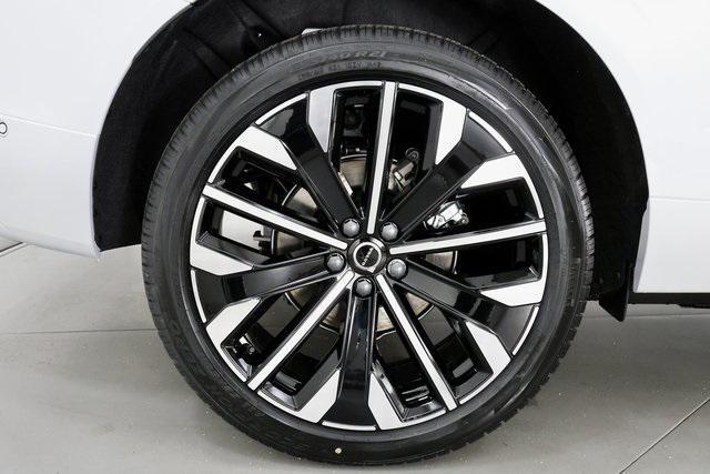 new 2026 Volvo XC60 car, priced at $61,750