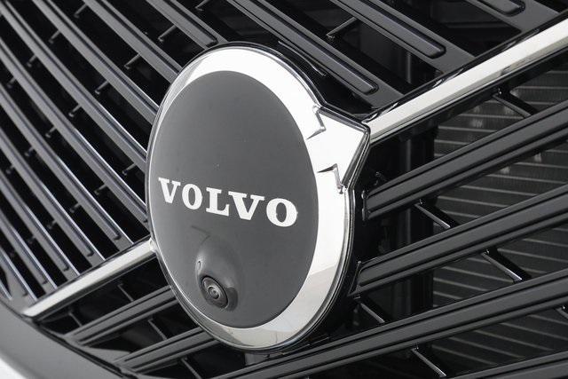 new 2026 Volvo XC60 car, priced at $61,750