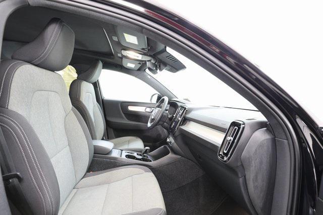 used 2025 Volvo XC40 car, priced at $38,990