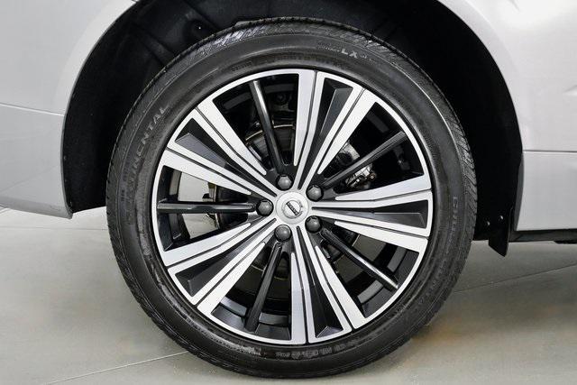 used 2022 Volvo XC60 car, priced at $39,590