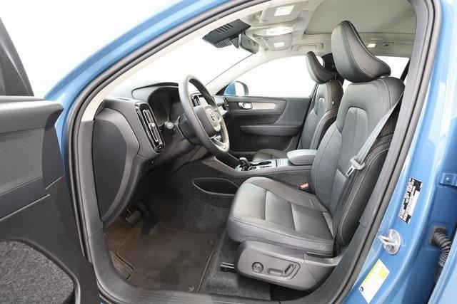 used 2025 Volvo XC40 car, priced at $33,990