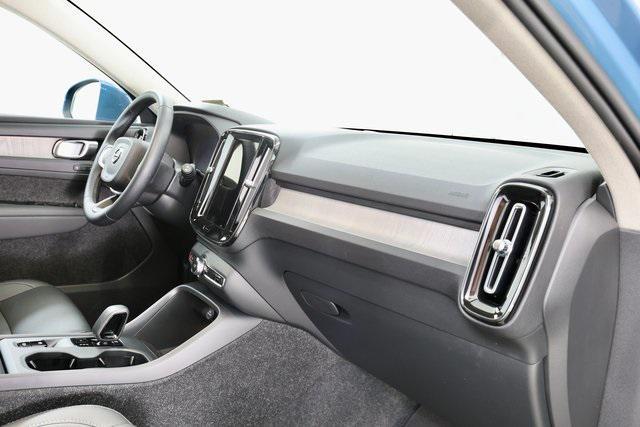 used 2025 Volvo XC40 car, priced at $33,990
