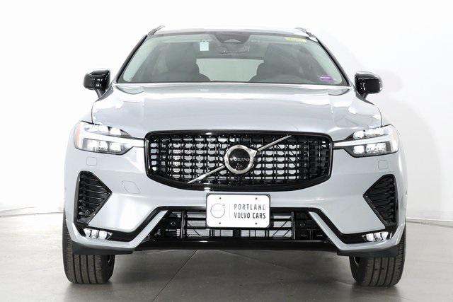 new 2025 Volvo XC60 car, priced at $52,925