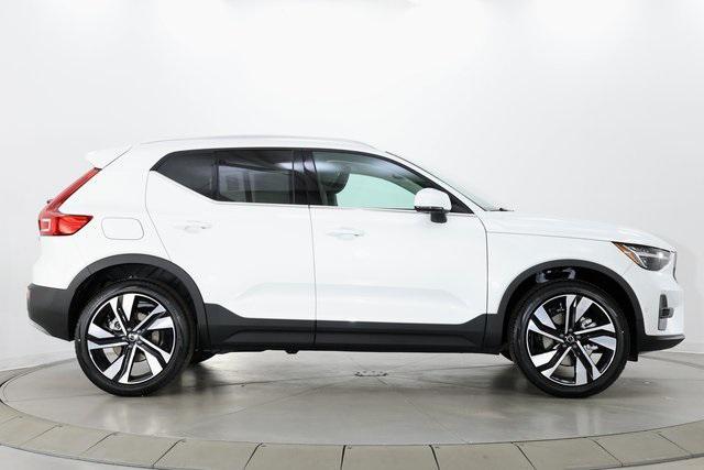 new 2024 Volvo XC40 car, priced at $43,745