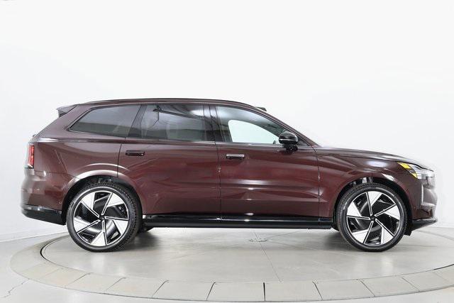 new 2025 Volvo EX90 car, priced at $95,140