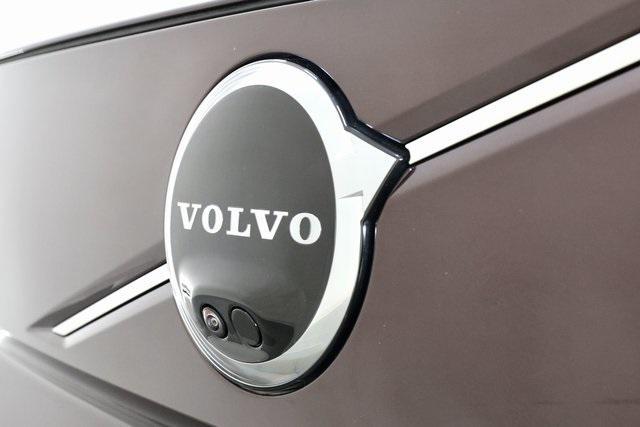 new 2025 Volvo EX90 car, priced at $95,140