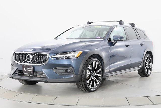 used 2022 Volvo V60 Cross Country car, priced at $36,890