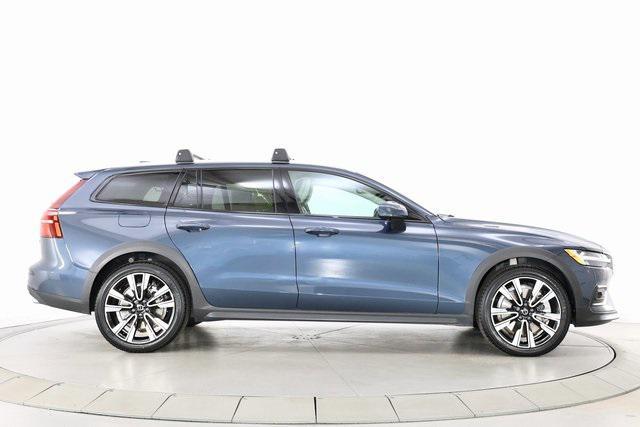 used 2022 Volvo V60 Cross Country car, priced at $36,890