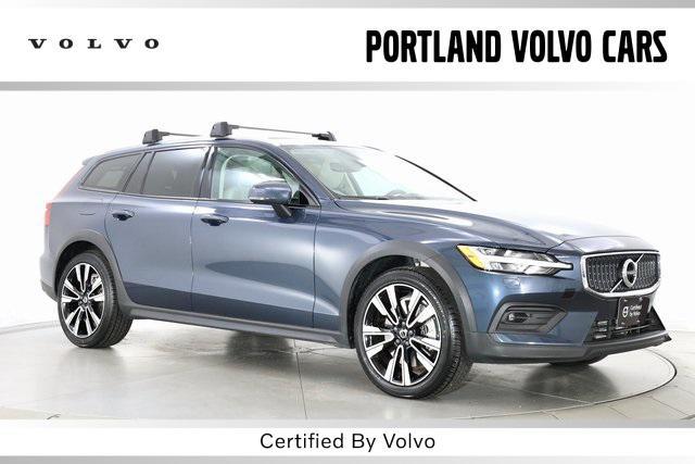 used 2022 Volvo V60 Cross Country car, priced at $36,890