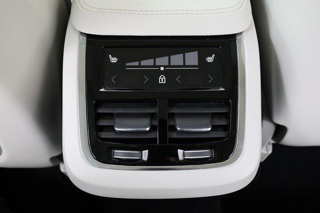 used 2022 Volvo XC90 car, priced at $38,990