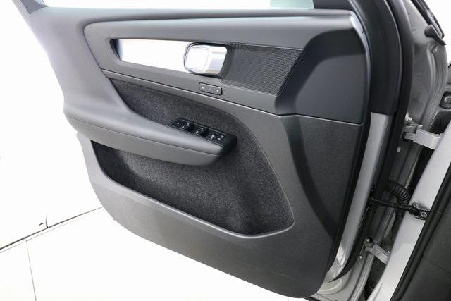 used 2025 Volvo XC40 car, priced at $35,990