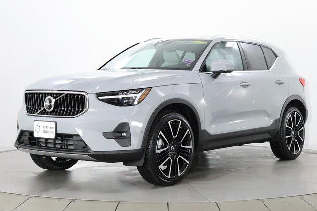 new 2024 Volvo XC40 car, priced at $48,255