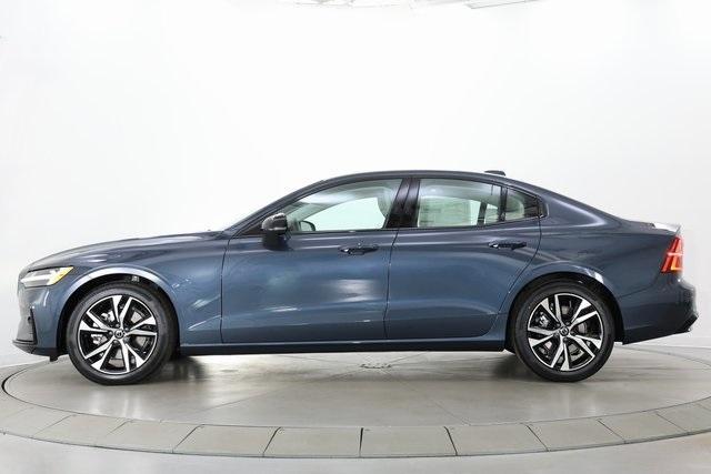 new 2024 Volvo S60 car, priced at $37,445