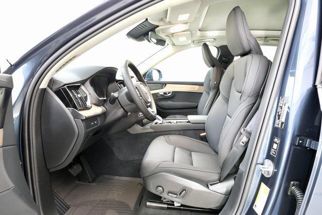 new 2026 Volvo XC90 Plug-In Hybrid car, priced at $78,455