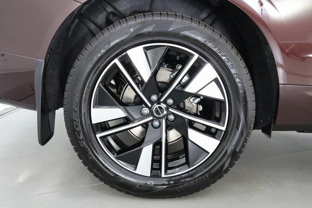 new 2026 Volvo XC60 car, priced at $54,035