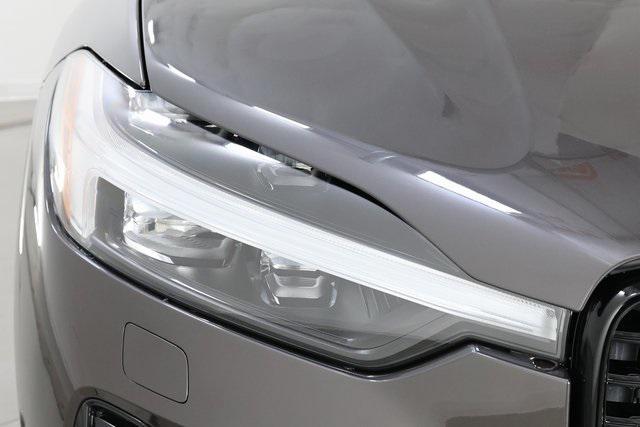 new 2025 Volvo XC60 Plug-In Hybrid car, priced at $65,405
