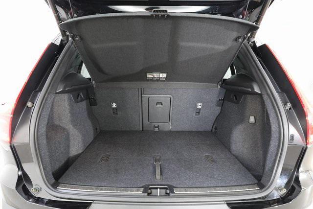 used 2025 Volvo XC40 car, priced at $34,890