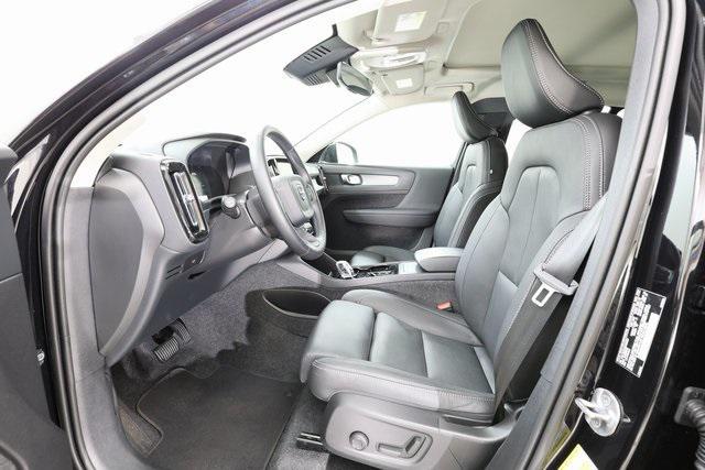 used 2025 Volvo XC40 car, priced at $34,890
