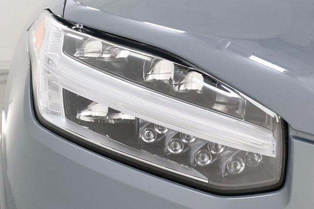 used 2022 Volvo XC90 car, priced at $41,990