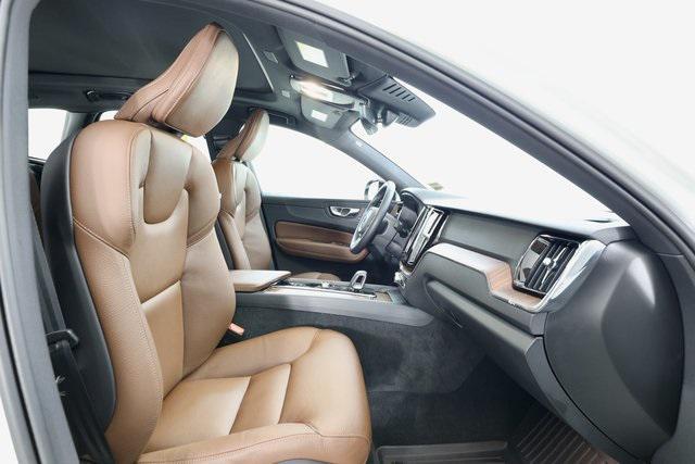 used 2023 Volvo XC60 Recharge Plug-In Hybrid car, priced at $44,990