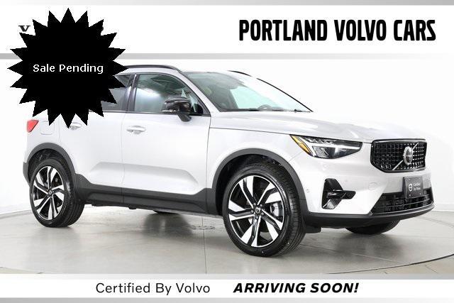 used 2025 Volvo XC40 car, priced at $34,890