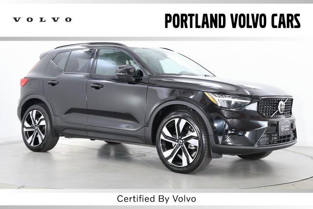 used 2025 Volvo XC40 car, priced at $34,990