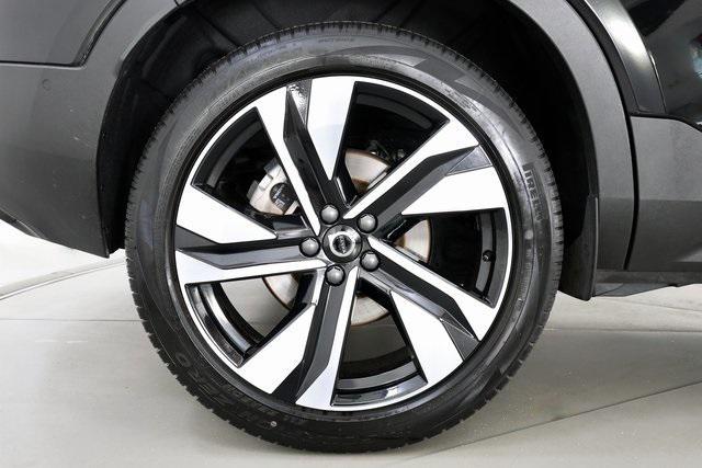 used 2025 Volvo XC40 car, priced at $34,990